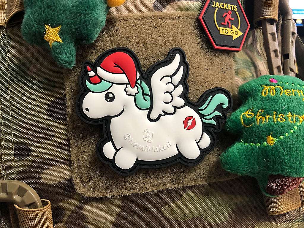 CHRISTMAS UNICORN / MERRY KISSMYASS Patch, fullcolor / 3D Rubber Patch