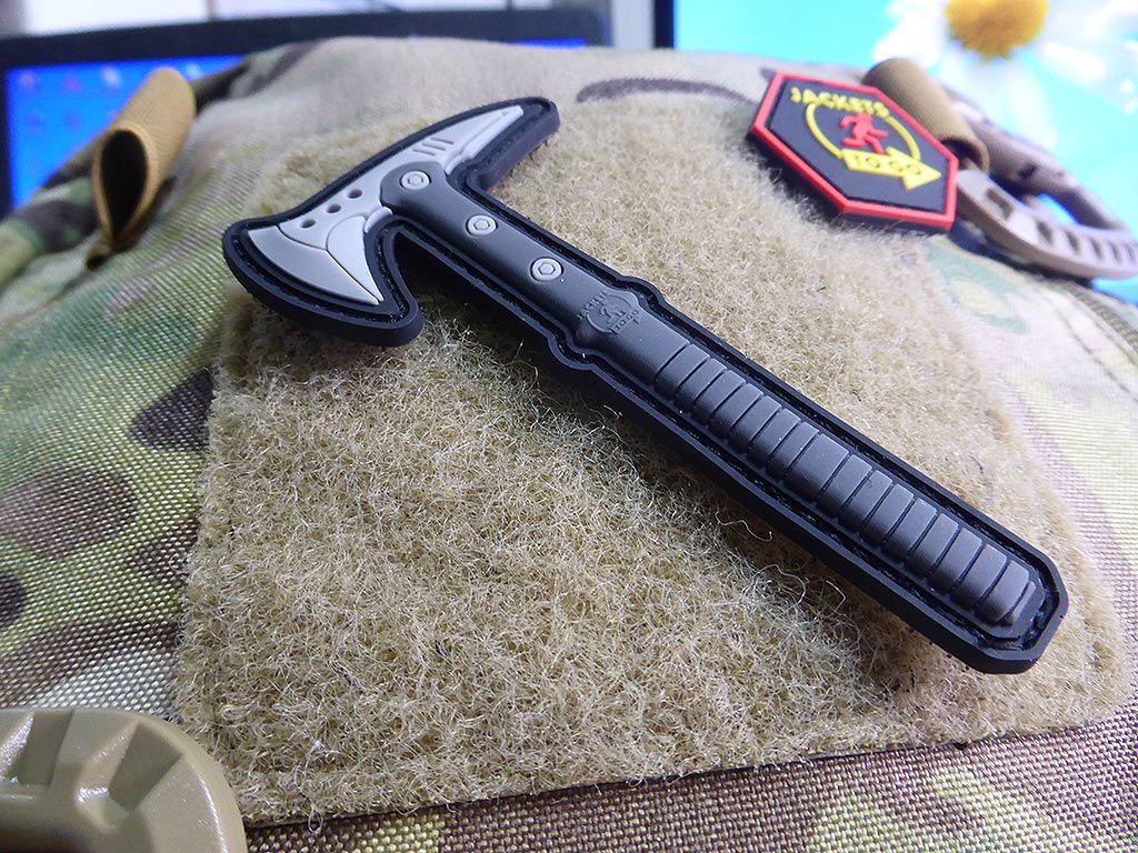 Tactical Tomahawk Patch, fullcolor / 3D Rubber Patch - Patch Snatched