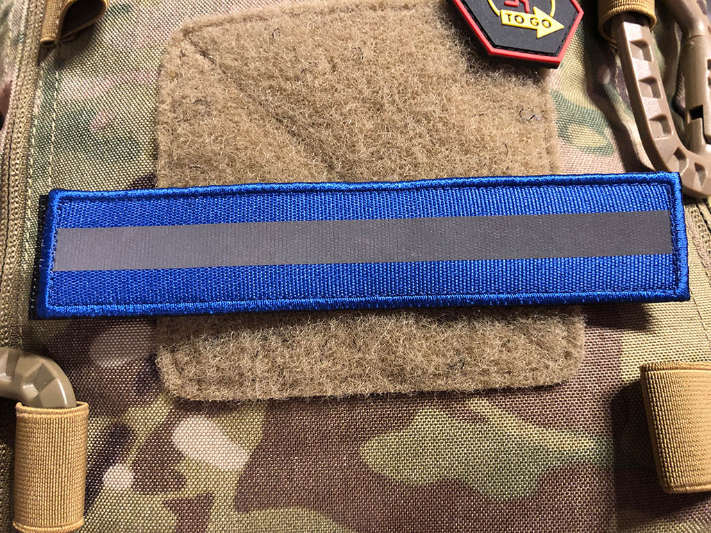 Reflektorpatch, SignalBlau, 150 x 30mm, mit Klettrückseite - Patch Snatched