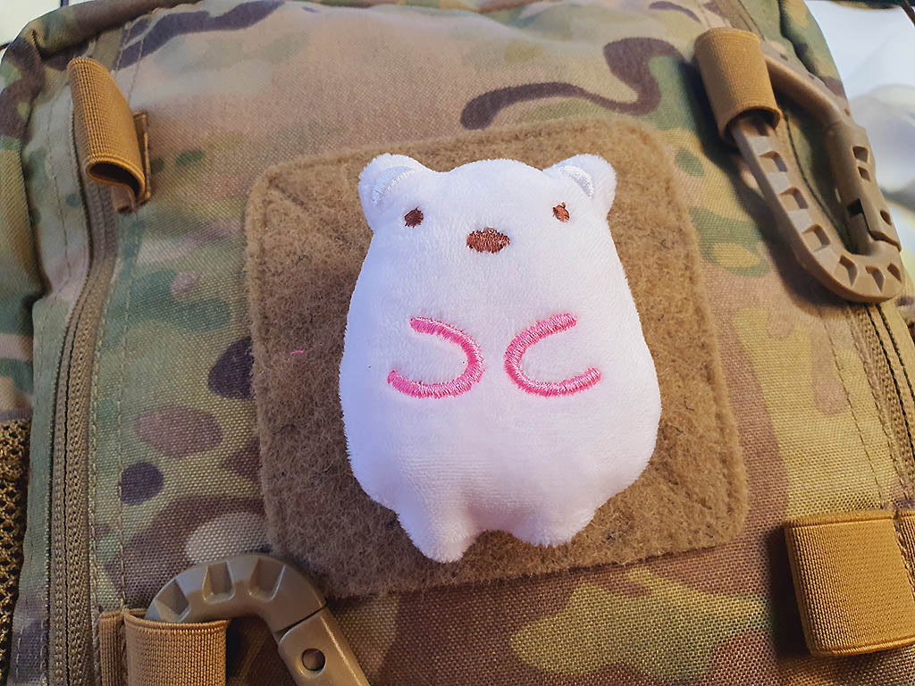 Stoffplüschpatch SNOWY, mit Klettfläche auf der Rückseite - Patch Snatched