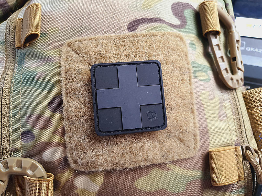 RedCross Medic Patch 50x50, blackops / 3D Rubber patch - Patch Snatched