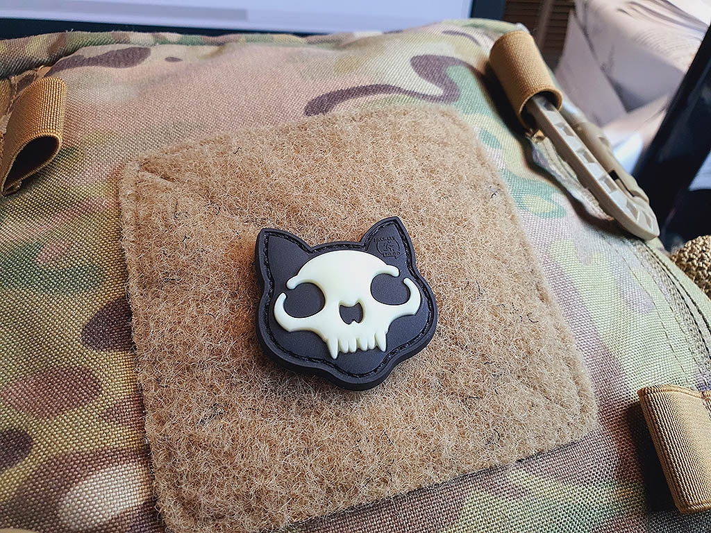 Nightmare Skull Cat Patch small Nr.2, gid (glow in the dark), 3D Rubber Patch