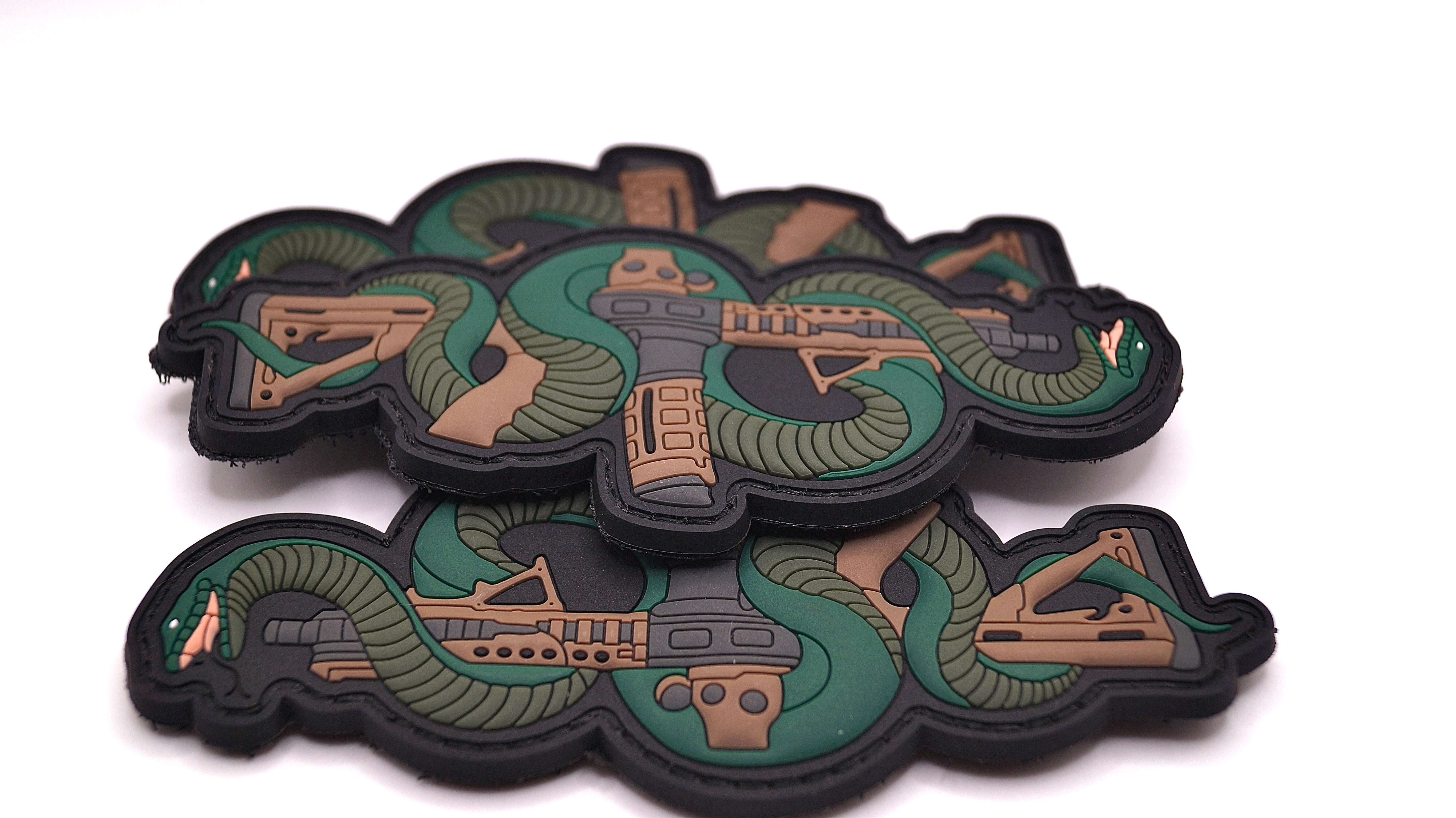 Guns & Snake 3D Rubber Patch Fullcolor – Taktischer Klett-Patch - Patch Snatched