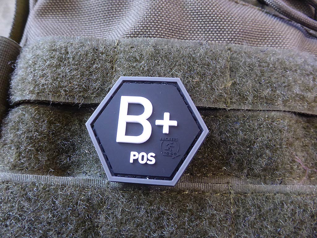 Blutgruppen Patch B Pos, Hexagon Patch, swat / 3D Rubber Patch, HexPatch - Patch Snatched