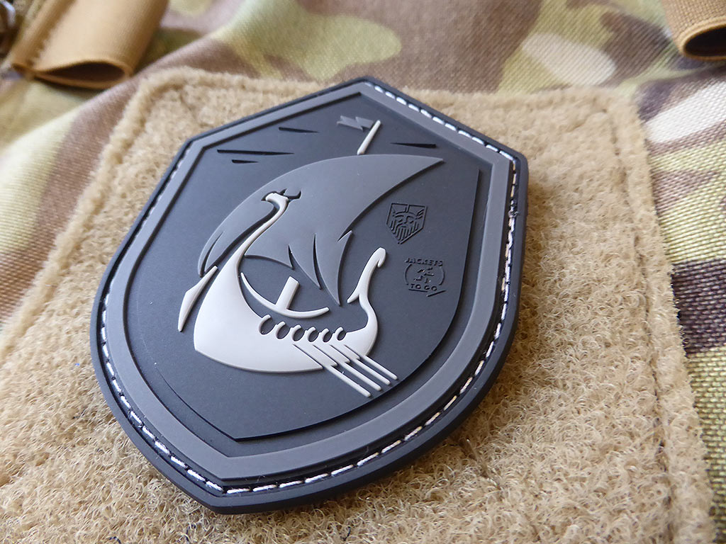 DRAGONSHIP AT NIGHT Patch, blackops / 3D Rubber Patch - Patch Snatched