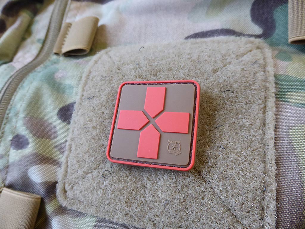 RedCross Medic Patch, 40mm, coyote marron rouge / Patch caoutchouc 3D