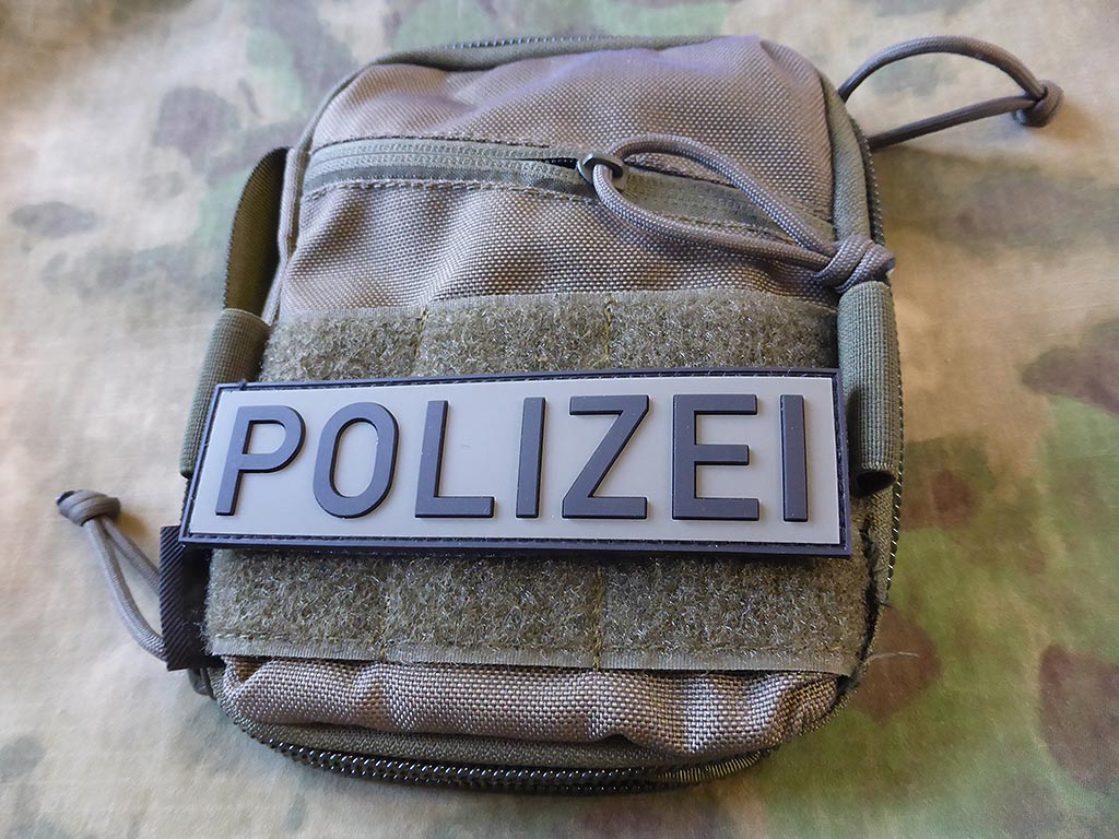 Polizei Schriftzug Patch, steingrau-oliv / 3D Rubber patch