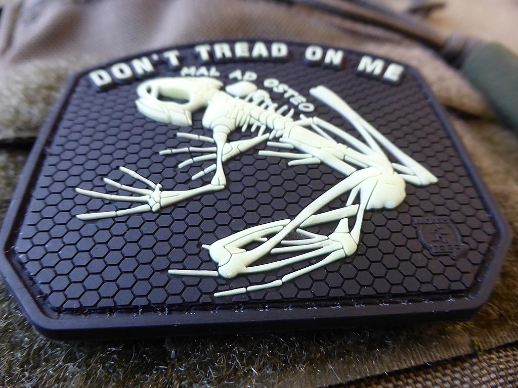 DON'T TREAD ON ME FROG Patch, gid / 3D Rubber Patch
