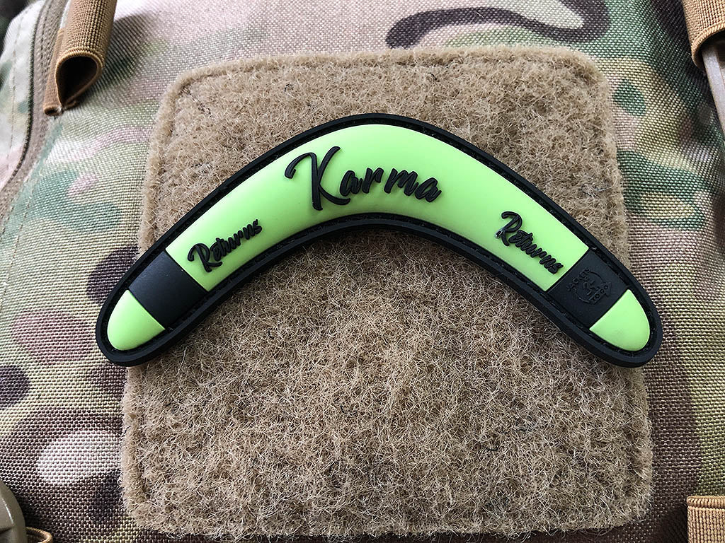 Karma Returns Boomerang Patch, Limettengrün / 3D-Gummi