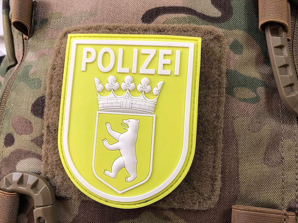 Ärmelabzeichen Polizei Berlin Patch, signalgelb / weiss nachleuchtend / 3D Rubber patch