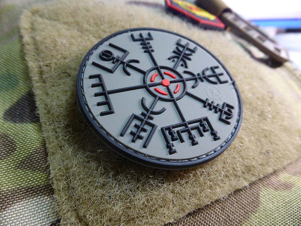 VEGVISIR VIKING COMPASS Patch, steingrau olive / 3D Rubber Patch