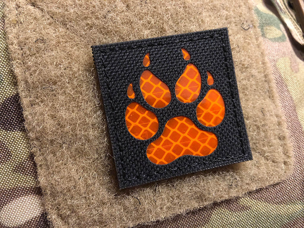 K9 Claw Lasercutpatch, schwarz, orange reflektierendes Logo, mit Klettrückseite - Patch Snatched