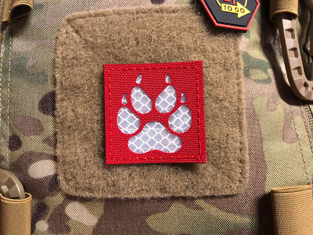 K9 Claw Lasercutpatch, Signalrot, reflektierendes Logo, mit Klettrückseite