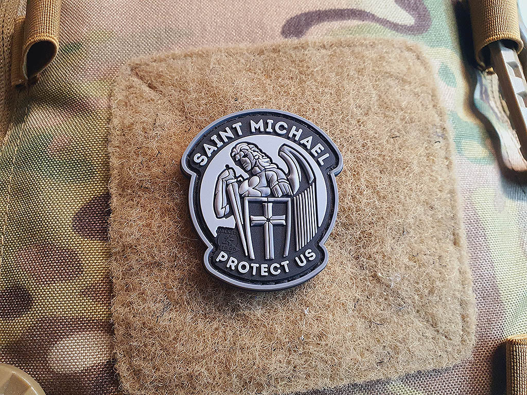 SAINT MICHAEL PROTECT US Patch small, blackops / 3D Rubber Patch