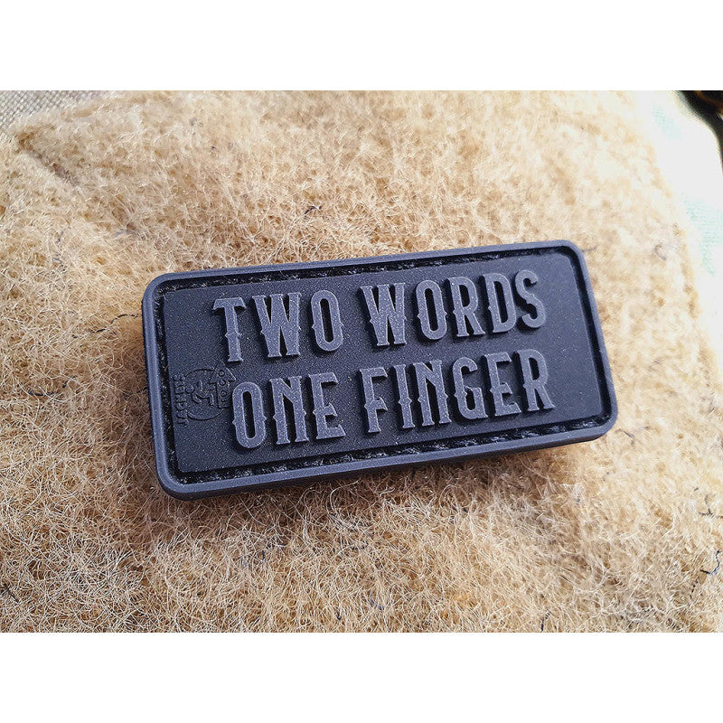 micro Two Words One Finger Patch, blackops / 3D Rubber Patch