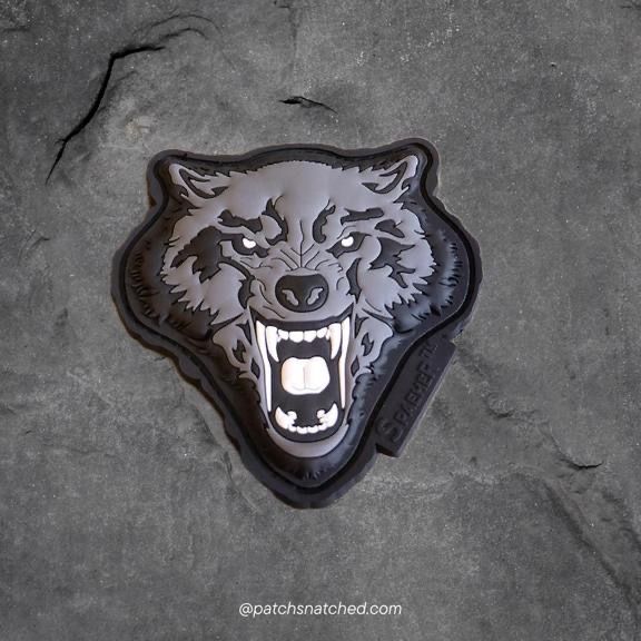 Angry Wolf Head Patch, grau / 3D Rubber Patch