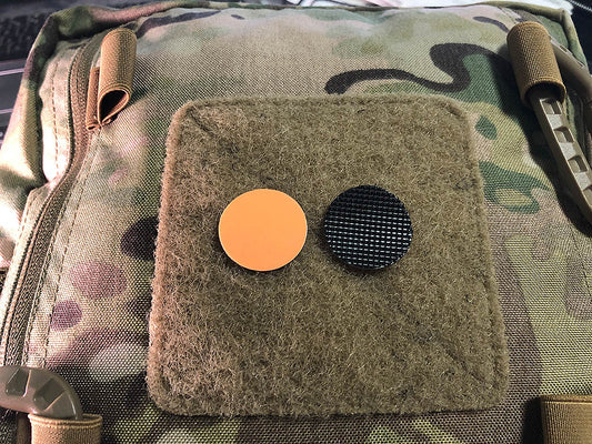 Patch GoGid POINT, orange, rémanence jaune, découpé au laser avec support velcro