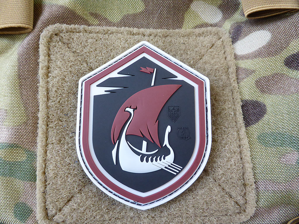 DRAGONSHIP AT NIGHT Patch, darksky / 3D Rubber Patch - Patch Snatched